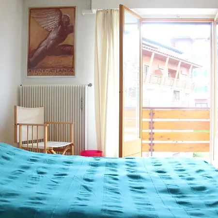 Central & Cozy | A Lägenhet *